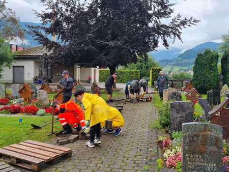 Gemeinsam arbeiten und lachen