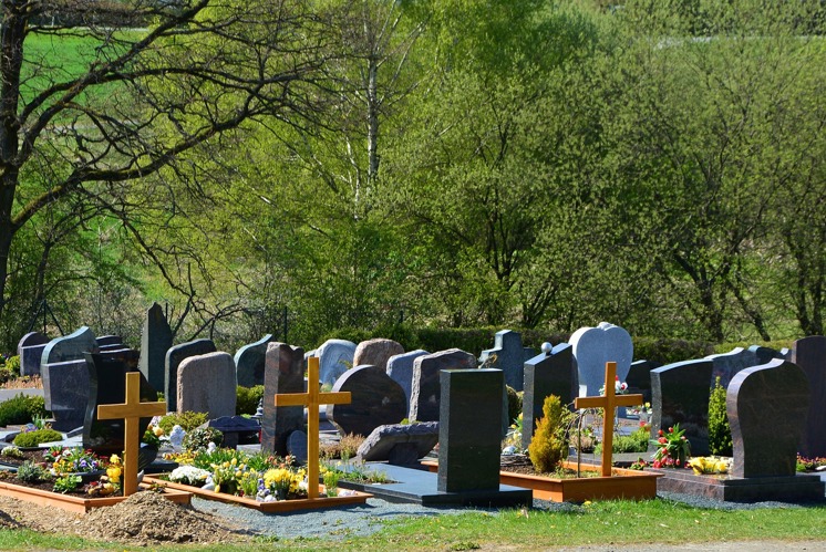 Friedhof – Begegnung und Besinnung